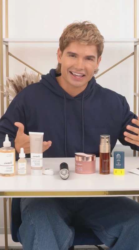 Christian Acosta presenting medicube skincare products in a livestream